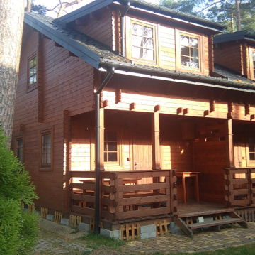 Domki piętrowe z bala